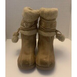 Pink Girls Cherokee Boots size 2 Fuzzy Knit Boots